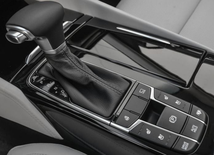 2017 Kia Cadenza - фотография 51 из 94