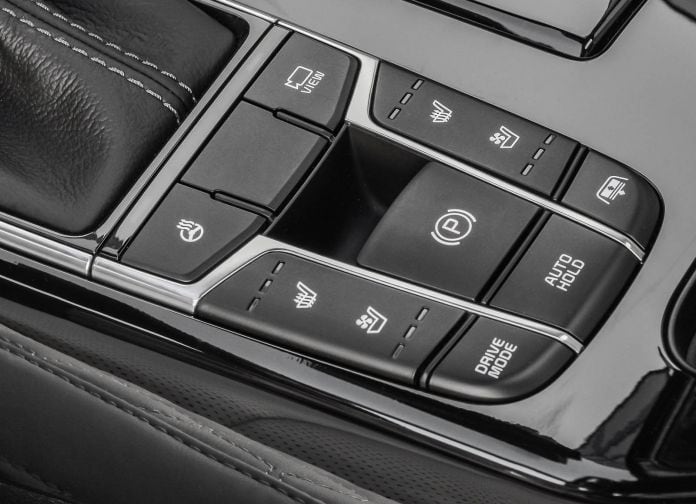2017 Kia Cadenza - фотография 53 из 94