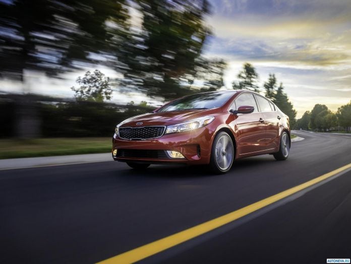 2017 Kia Forte - фотография 3 из 8