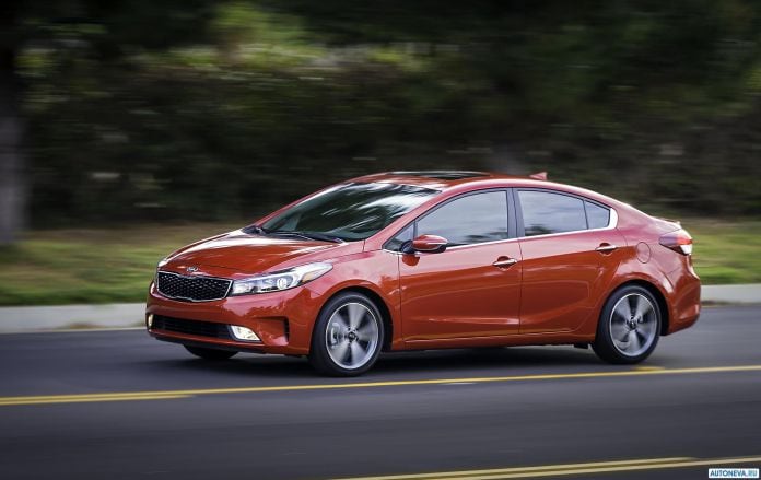 2017 Kia Forte - фотография 4 из 8