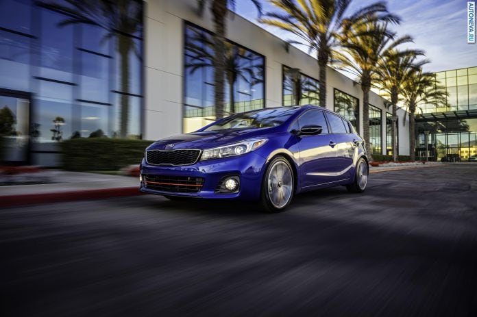 2017 Kia Forte5 - фотография 4 из 8