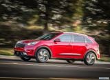 kia_2017_niro_009.jpg
