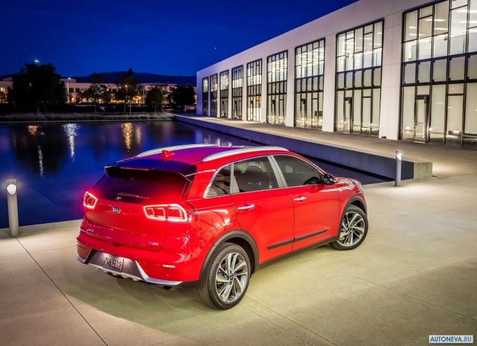 2017 Kia Niro - фотография 13 из 26