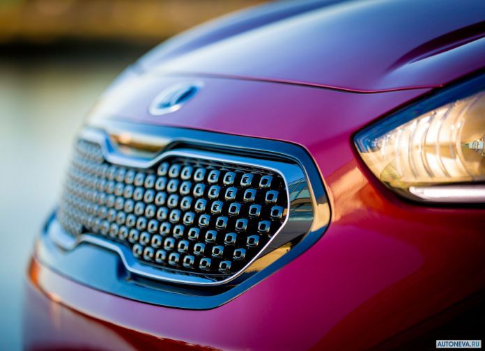 2017 Kia Niro - фотография 19 из 26