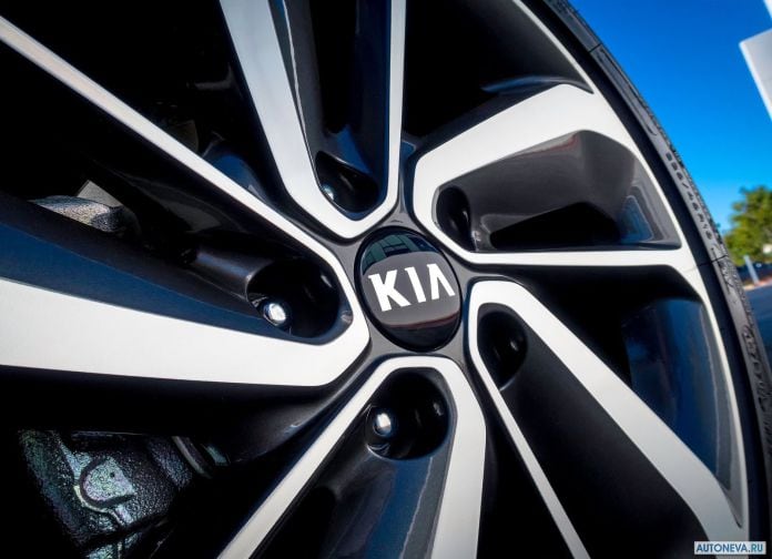 2017 Kia Niro - фотография 24 из 26