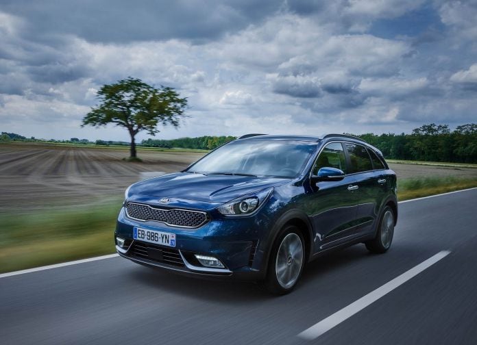 2017 Kia Niro EU-version - фотография 43 из 170