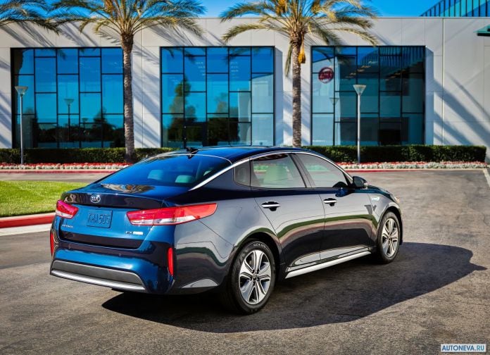2017 Kia Optima Hybrid - фотография 6 из 13