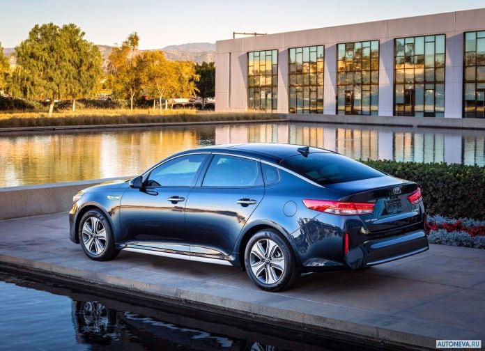 2017 Kia Optima Hybrid - фотография 7 из 13