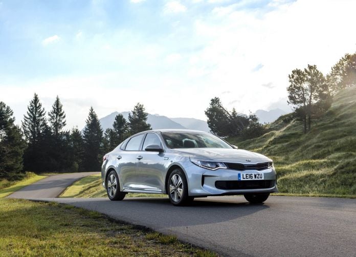 2017 Kia Optima PHEV UK version - фотография 3 из 91
