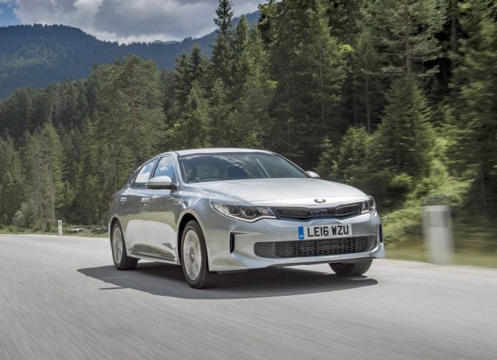 2017 Kia Optima PHEV UK version - фотография 12 из 91