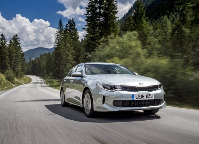 2017 Kia Optima PHEV UK version - фотография 19 из 91