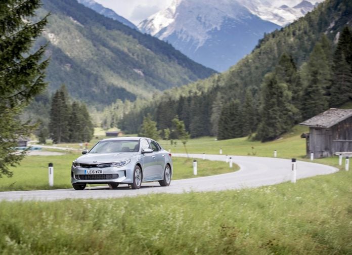 2017 Kia Optima PHEV UK version - фотография 31 из 91