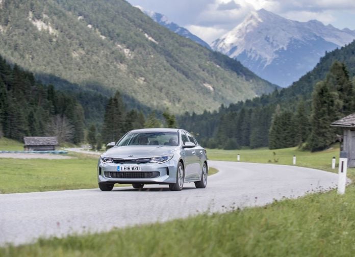 2017 Kia Optima PHEV UK version - фотография 34 из 91