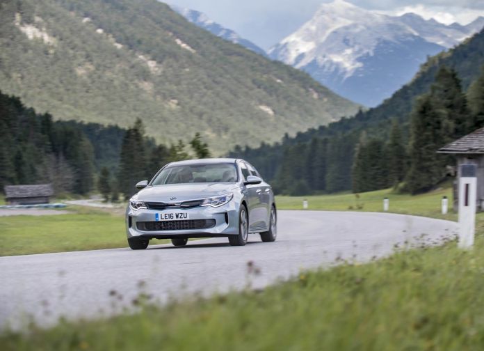 2017 Kia Optima PHEV UK version - фотография 35 из 91