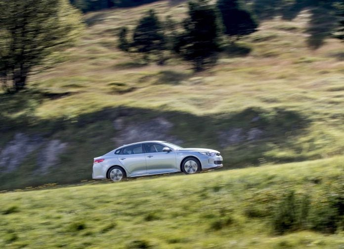 2017 Kia Optima PHEV UK version - фотография 40 из 91