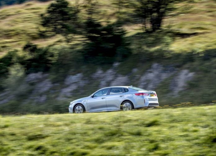 2017 Kia Optima PHEV UK version - фотография 54 из 91