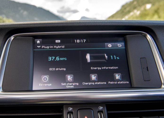 2017 Kia Optima PHEV UK version - фотография 78 из 91