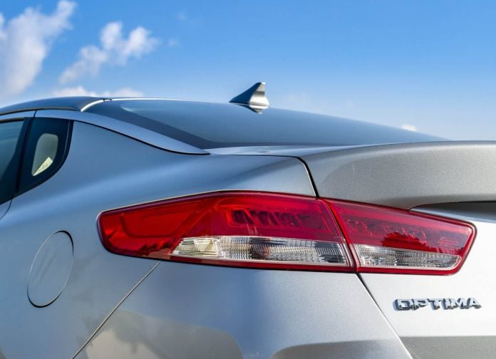 2017 Kia Optima PHEV UK version - фотография 81 из 91