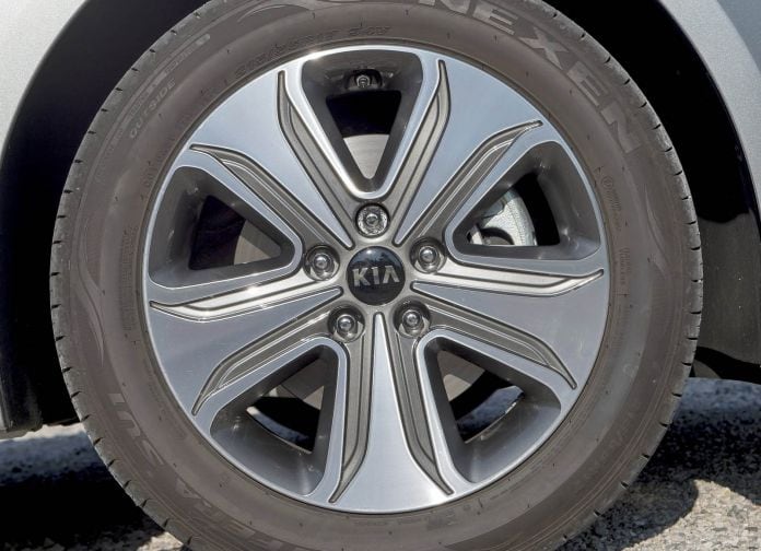 2017 Kia Optima PHEV UK version - фотография 89 из 91