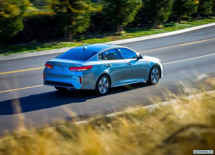 2017 Kia Optima Plug-in Hybrid - фотография 9 из 17