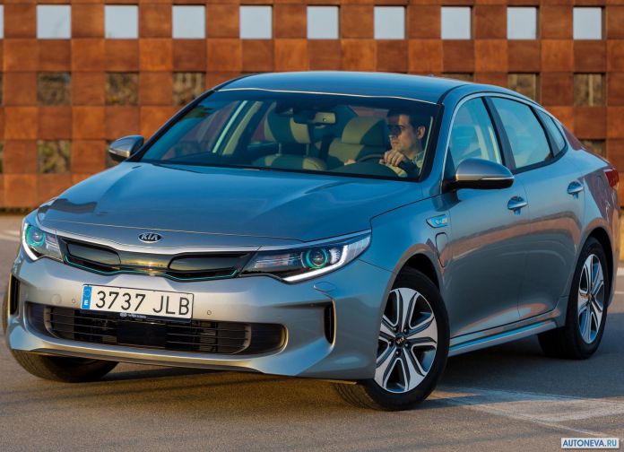 2017 Kia Optima Plug-in Hybrid EU-version - фотография 1 из 40