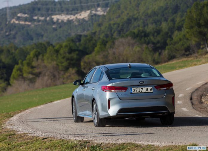 2017 Kia Optima Plug-in Hybrid EU-version - фотография 16 из 40