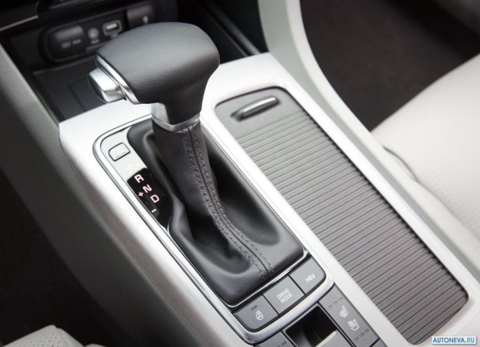 2017 Kia Optima Plug-in Hybrid EU-version - фотография 23 из 40