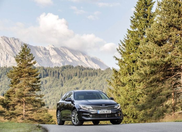 2017 Kia Optima Sportswagon UK version - фотография 12 из 162