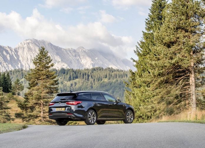 2017 Kia Optima Sportswagon UK version - фотография 63 из 162
