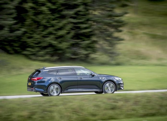 2017 Kia Optima Sportswagon UK version - фотография 80 из 162