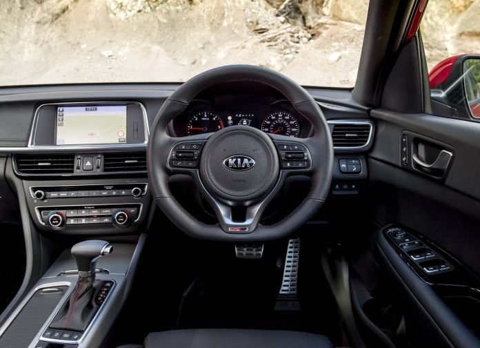 2017 Kia Optima Sportswagon UK version - фотография 87 из 162