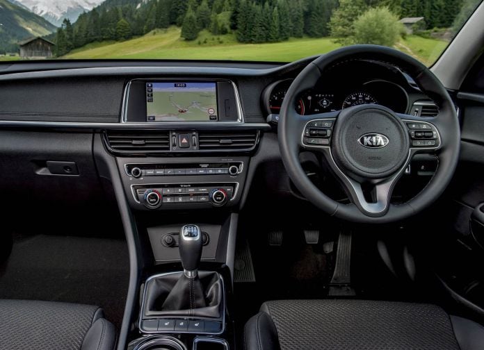 2017 Kia Optima Sportswagon UK version - фотография 89 из 162