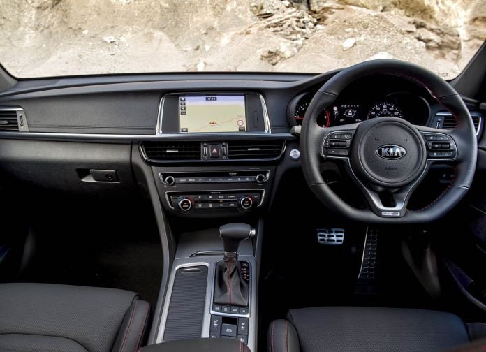 2017 Kia Optima Sportswagon UK version - фотография 92 из 162