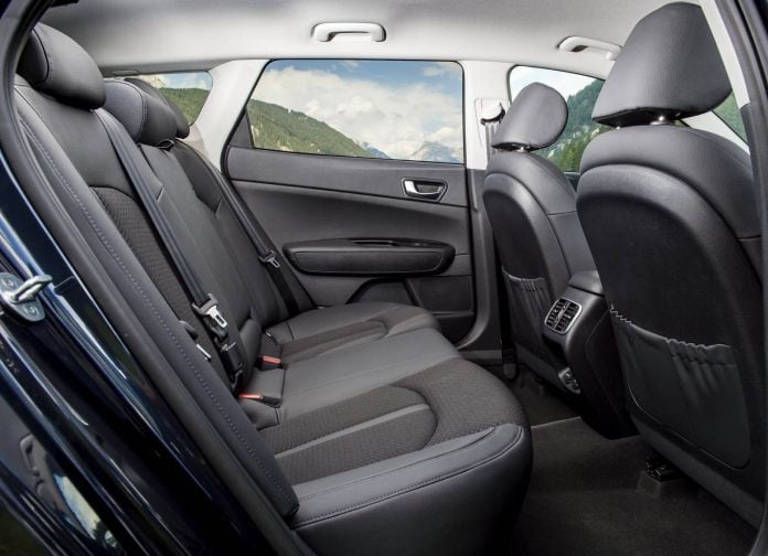 2017 Kia Optima Sportswagon UK version - фотография 99 из 162