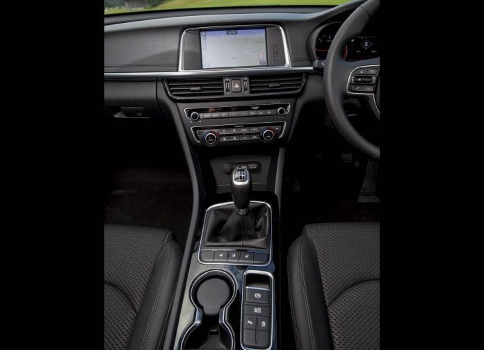 2017 Kia Optima Sportswagon UK version - фотография 159 из 162