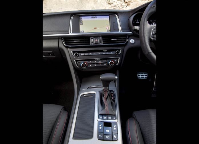 2017 Kia Optima Sportswagon UK version - фотография 160 из 162