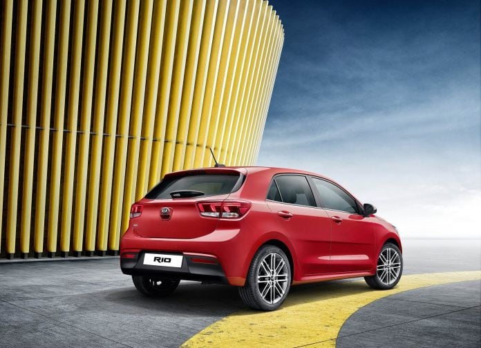 2017 Kia Rio - фотография 3 из 10