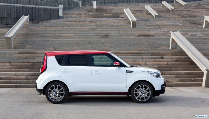 2017 Kia Soul GT - фотография 8 из 16