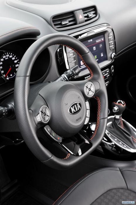 2017 Kia Soul GT - фотография 13 из 16