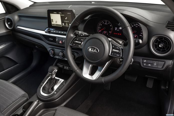 2018 Kia Cerato - фотография 4 из 37