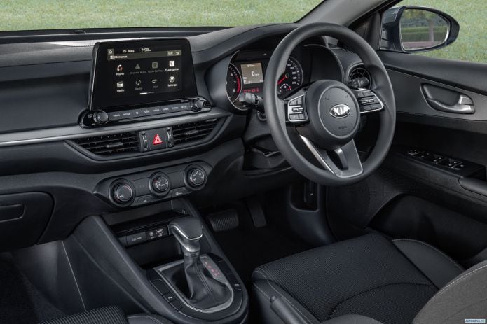 2018 Kia Cerato - фотография 7 из 37