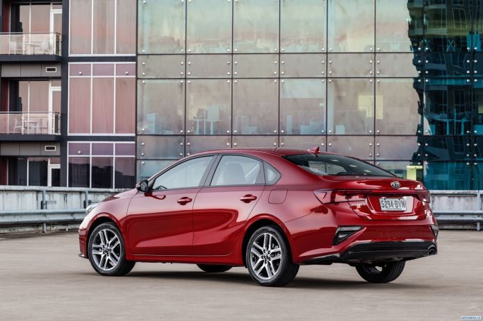 2018 Kia Cerato - фотография 10 из 37