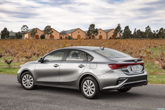 2018 Kia Cerato - фотография 15 из 37