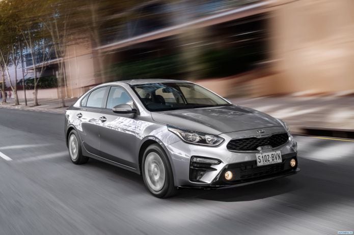 2018 Kia Cerato - фотография 18 из 37