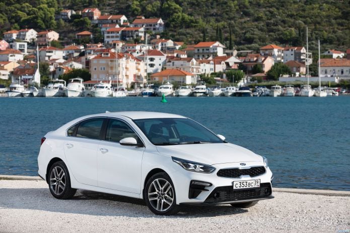 2018 Kia Cerato - фотография 26 из 37