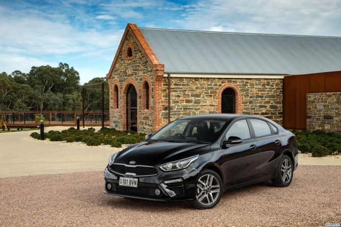 2018 Kia Cerato - фотография 28 из 37