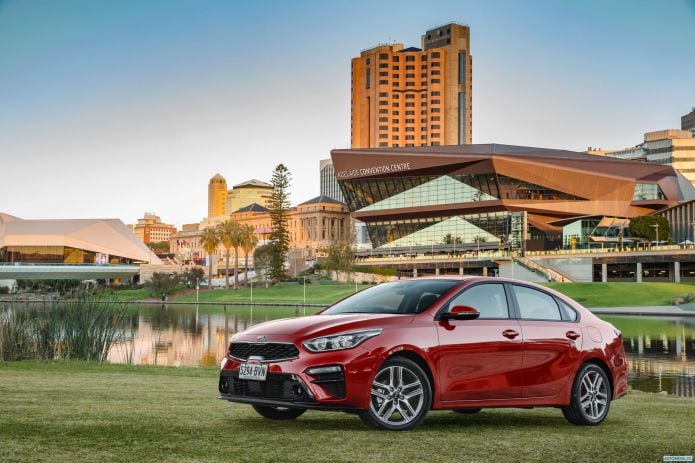 2018 Kia Cerato - фотография 31 из 37
