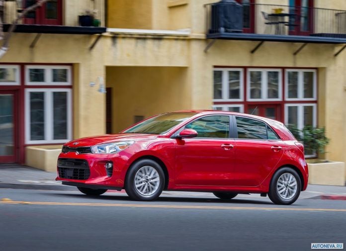 2018 Kia Rio 5-door - фотография 4 из 29