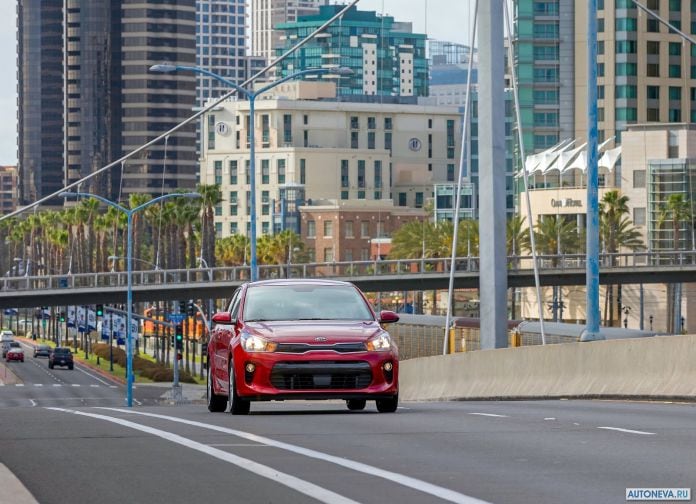 2018 Kia Rio 5-door - фотография 9 из 29