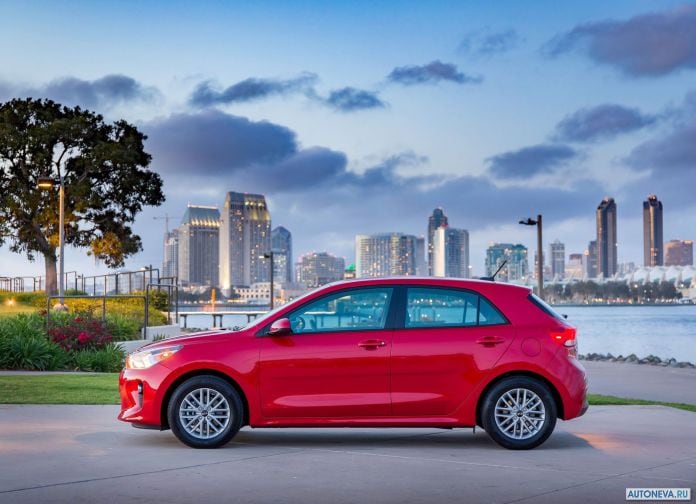2018 Kia Rio 5-door - фотография 10 из 29